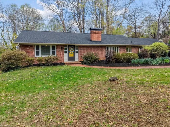 3301 Midkiff Rd, Winston Salem, NC 27106