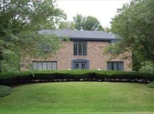 7801 N Regent Rd, Fox Pt, WI 53217