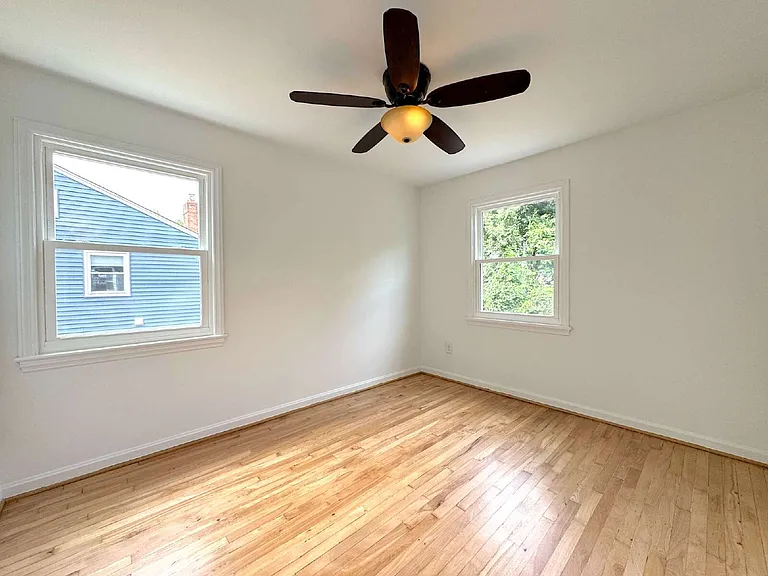 5700 Fenwick Dr — Photo 25