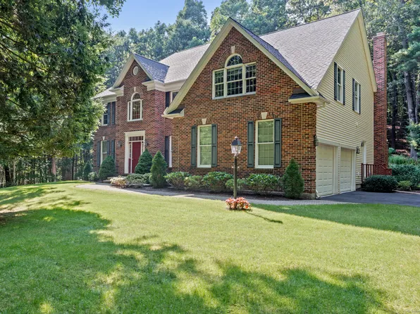 281 Stanley Drive, Glastonbury, CT 06033