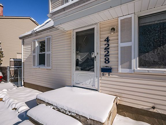 2nd image of 4228 Tonawanda Ave