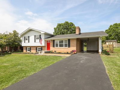 4 Bel Voi Dr, Berryville, VA, 22611