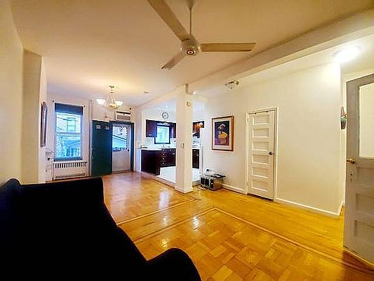 3rd image of 429 62nd St #1