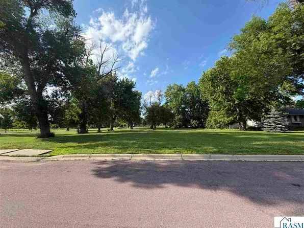 304 Lincoln St SW, Mapleton, MN 56065