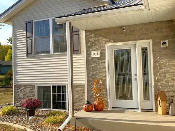 1113 Ashmore Cir, Montevideo, MN 56265