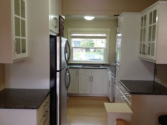 Fully remodeled kitchen in 2013