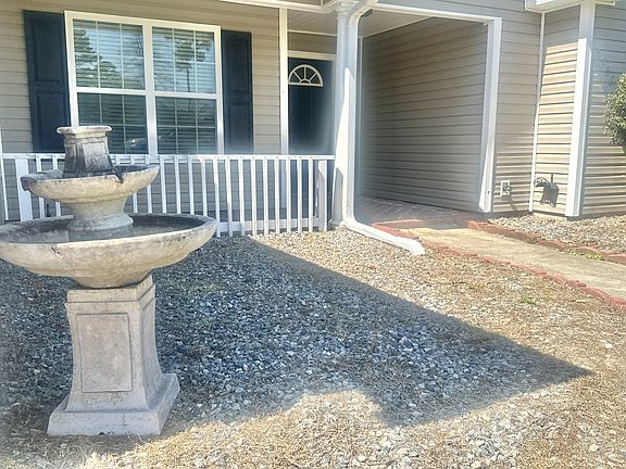 3rd image of 5756 Emily Ln