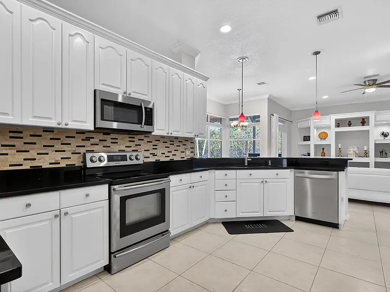 1500 Firethorn Dr — Photo 41