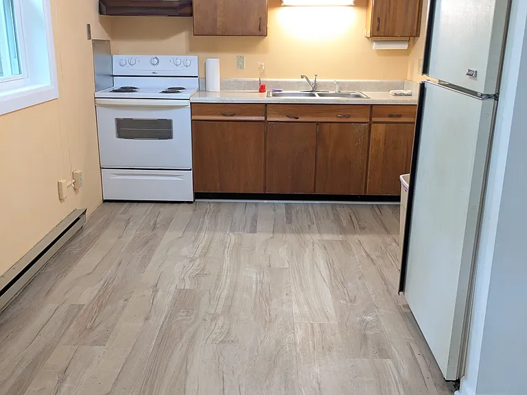 138 Governors View Rd #A — Photo 5