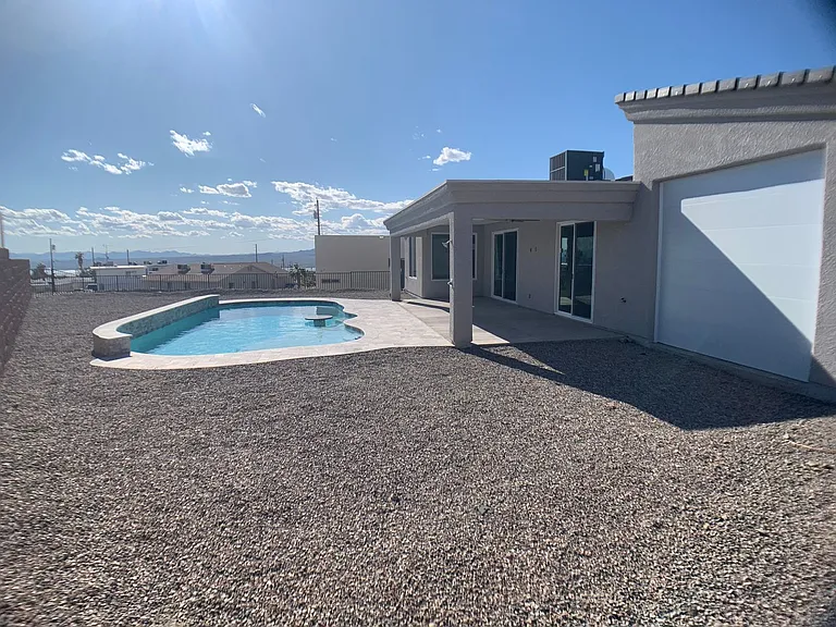3050 Palisades Dr — Photo 24