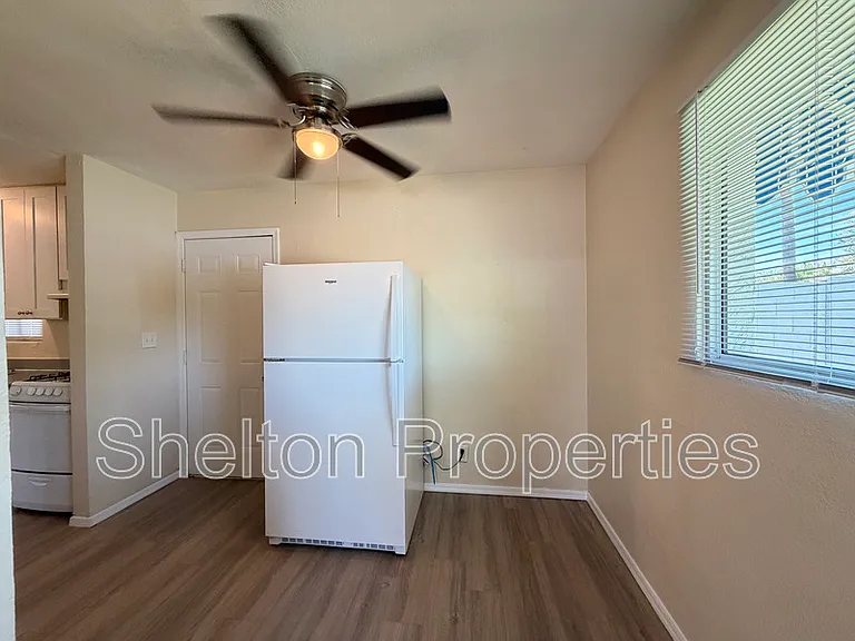1713 N 31st Pl #1 — Photo 4