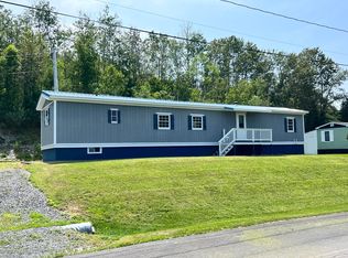 487 Albert St, Madawaska, ME 04756