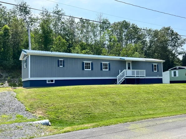 487 Albert Street, Madawaska, ME 04756