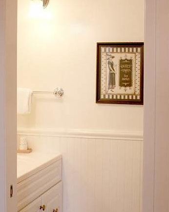 Powder Rm Off Entry