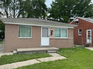 22478 Rausch Ave, Eastpointe, MI 48021