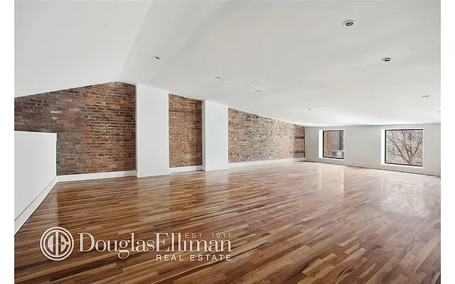 Rented by Douglas Elliman | media 20