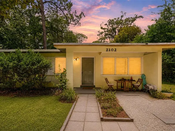 2102 NE 8TH STREET, GAINESVILLE, FL 32609