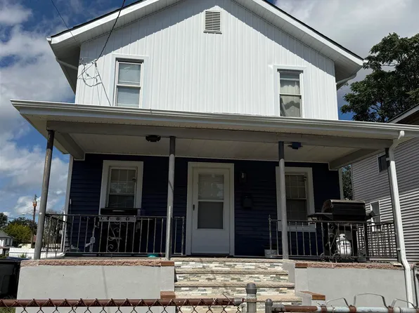 10 W Edgewater Ave, Pleasantville, NJ 08232