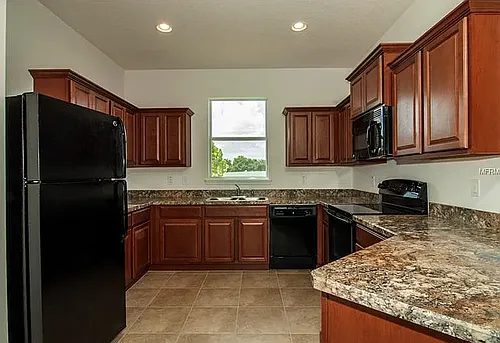 5562 Superior Dr Photo 1