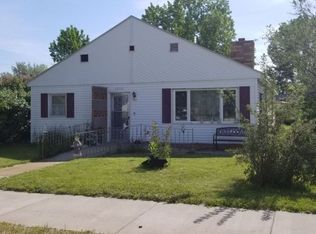 1212 N Lake Ave, Miles City, MT 59301