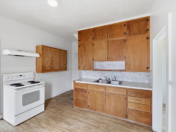 5th image of 128 N 300 W