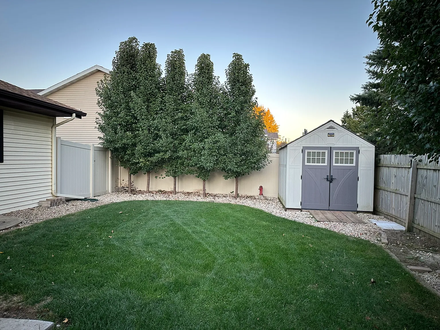 1621-1623 Southridge Drive - 1621 — Photo 4