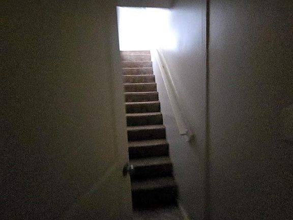 4th image of 14622 Kenny St