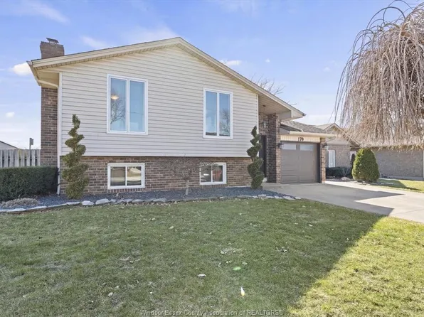 170 Gary Ave, Lasalle, ON N9J 1V2