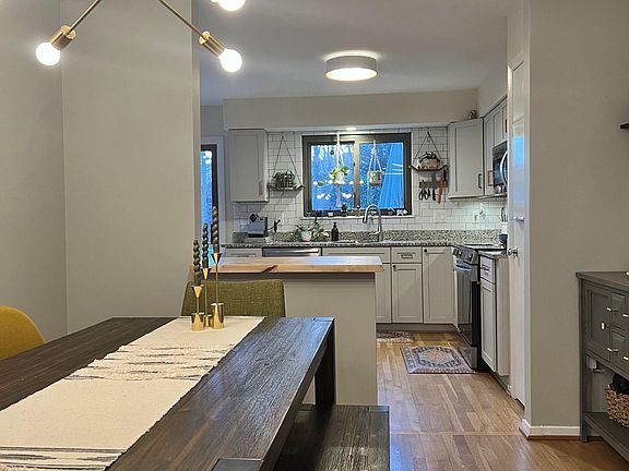 Main - Dining Room