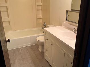 216 Meadows Rd N APT 2, Bourbonnais, IL 60914