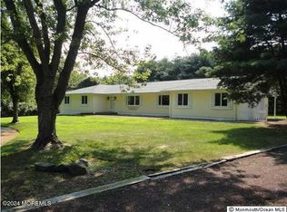 48 Chapman Ter, Middletown, NJ 07748