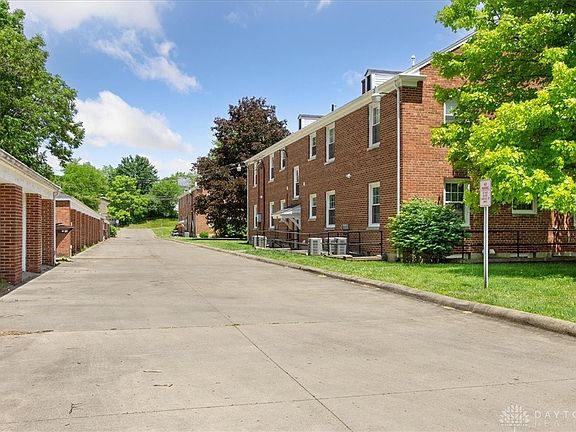 3rd image of 1515 N Plum St #D