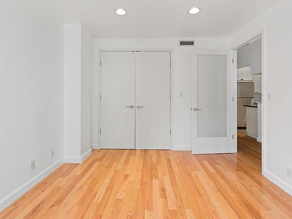 3rd image of 2101 Frederick Douglass Blvd APT 3D