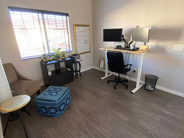 525 N Miller Rd #228 — Photo 16