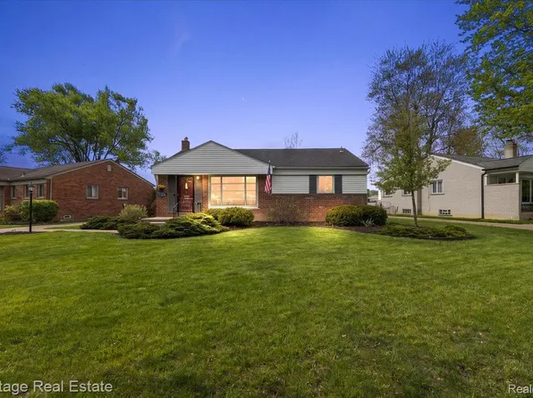 31881 Lamar Dr, Farmington, MI 48336