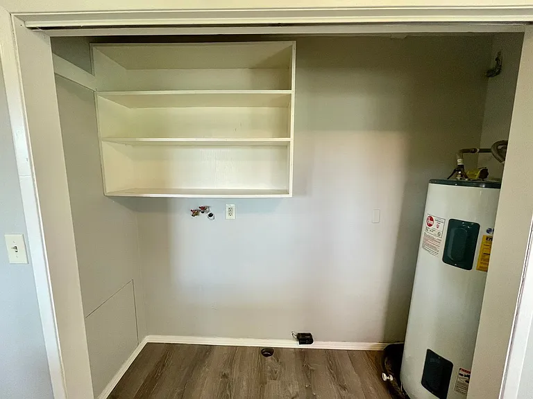 516 NW Bailey Ave #9 — Photo 15