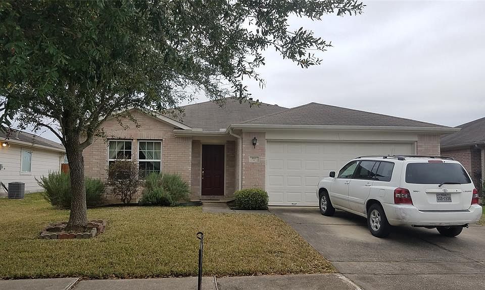 1st image of 5707 Turner Oaks