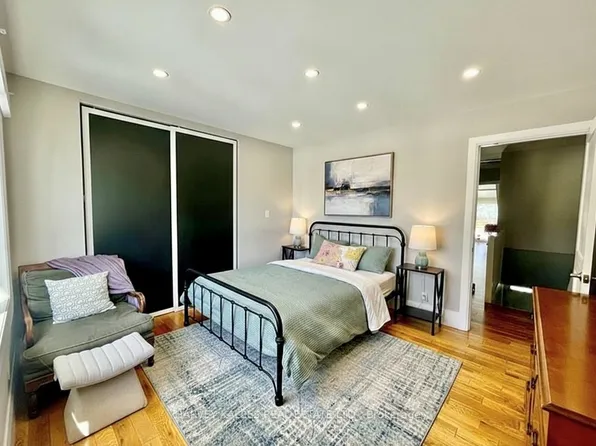 26 Leyton Ave, Toronto, ON M1L 3T4