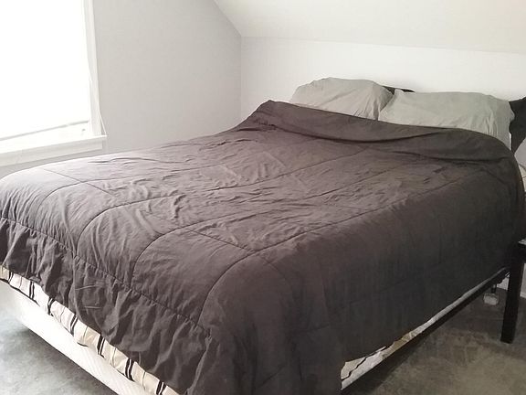 3rd image of 109 School St Floor 2