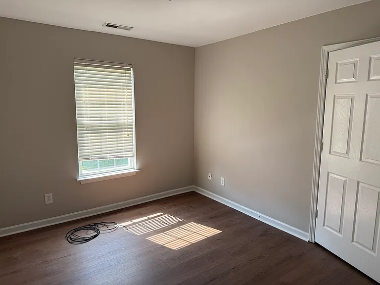 157 Dunbarton Ct — Photo 16