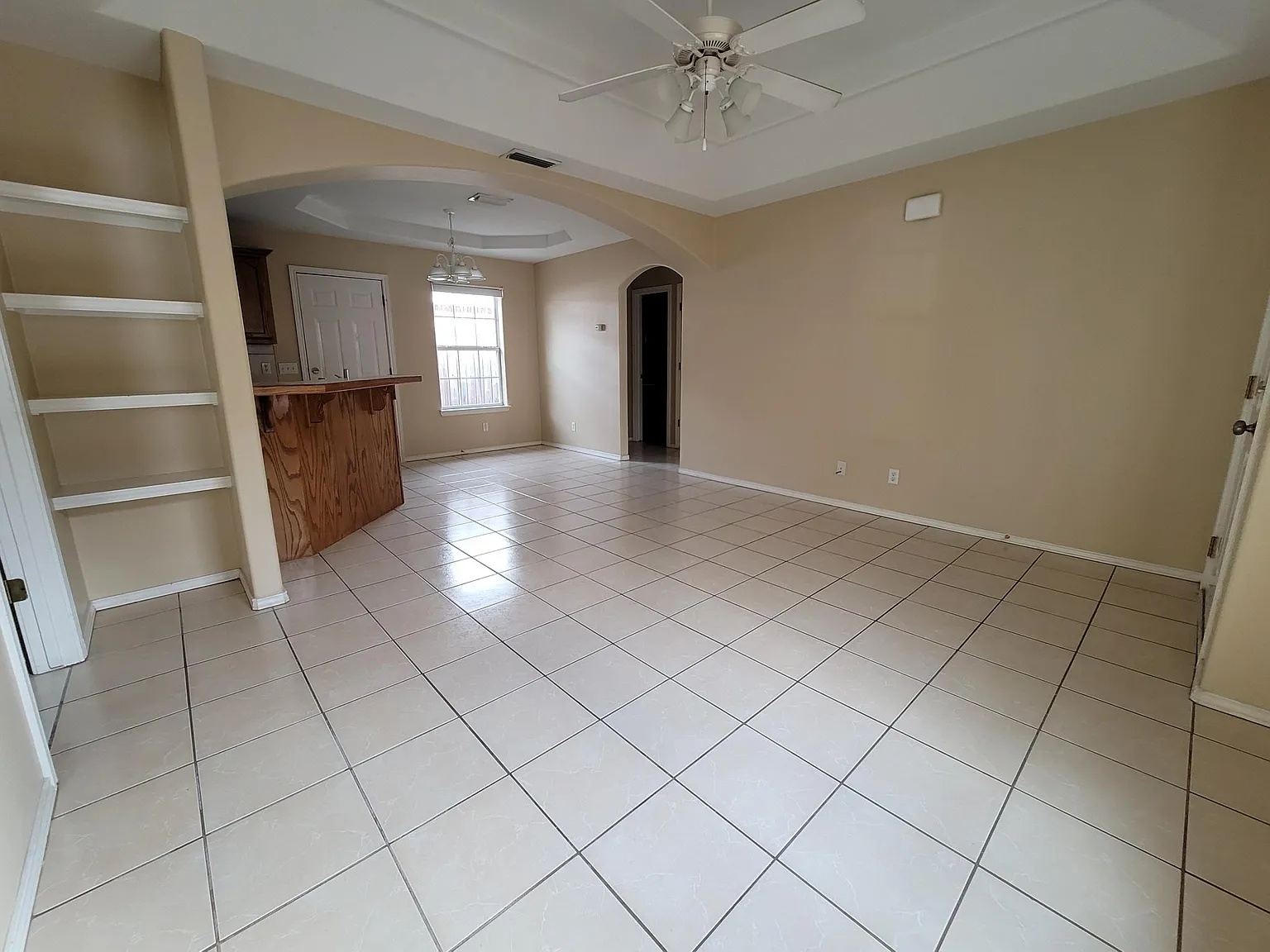 2 bed, 957 sqft, $800 — Photo 4
