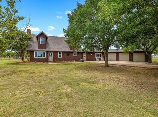 712 S Cherokee Dr, Tioga, TX 76271