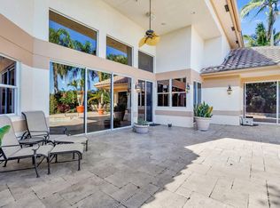 10386 Stonebridge Blvd, Boca Raton, FL 33498