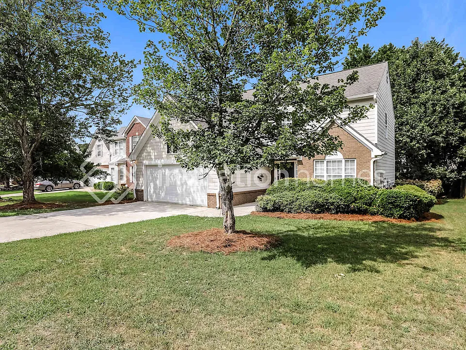 3252 Shady Valley Ct