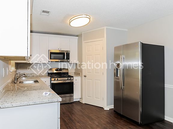 5th image of 1908 Walden Park Dr