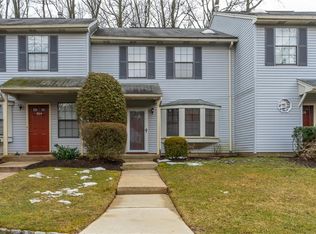 605 Timber Oaks Rd, Edison, NJ 08820