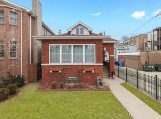 2214 W Winona St, Chicago, IL 60625