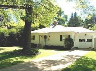 1837 Crescent Dr, Springfield, OH 45504