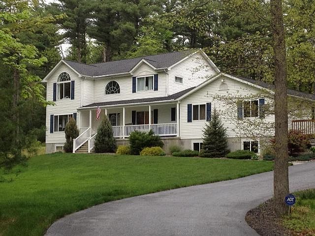 1st image of 1220 Sherwood Forest Rd