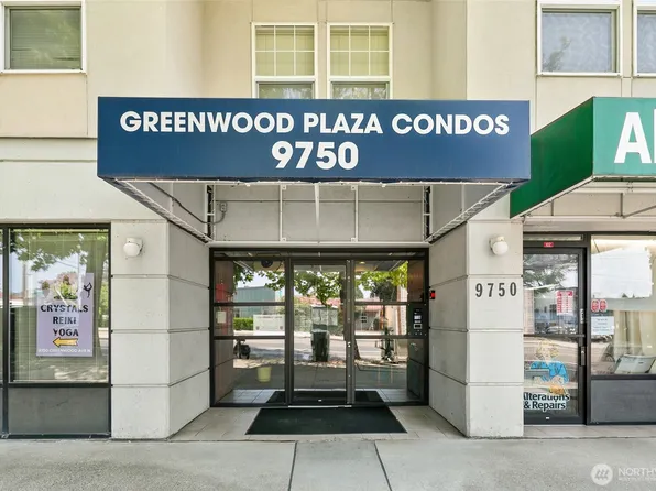9750 Greenwood Avenue N #203, Seattle, WA 98103